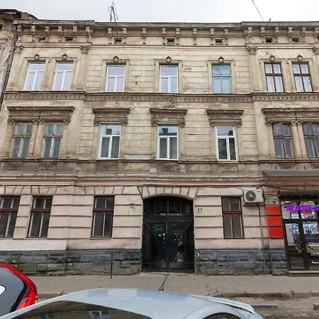 Leogrand Panteleimona Kulisha 27 Apartman