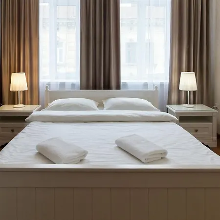 Apartamento Leogrand Panteleimona Kulisha 27