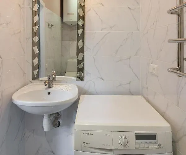 Leogrand Panteleimona Kulisha 27 Апартаменты *